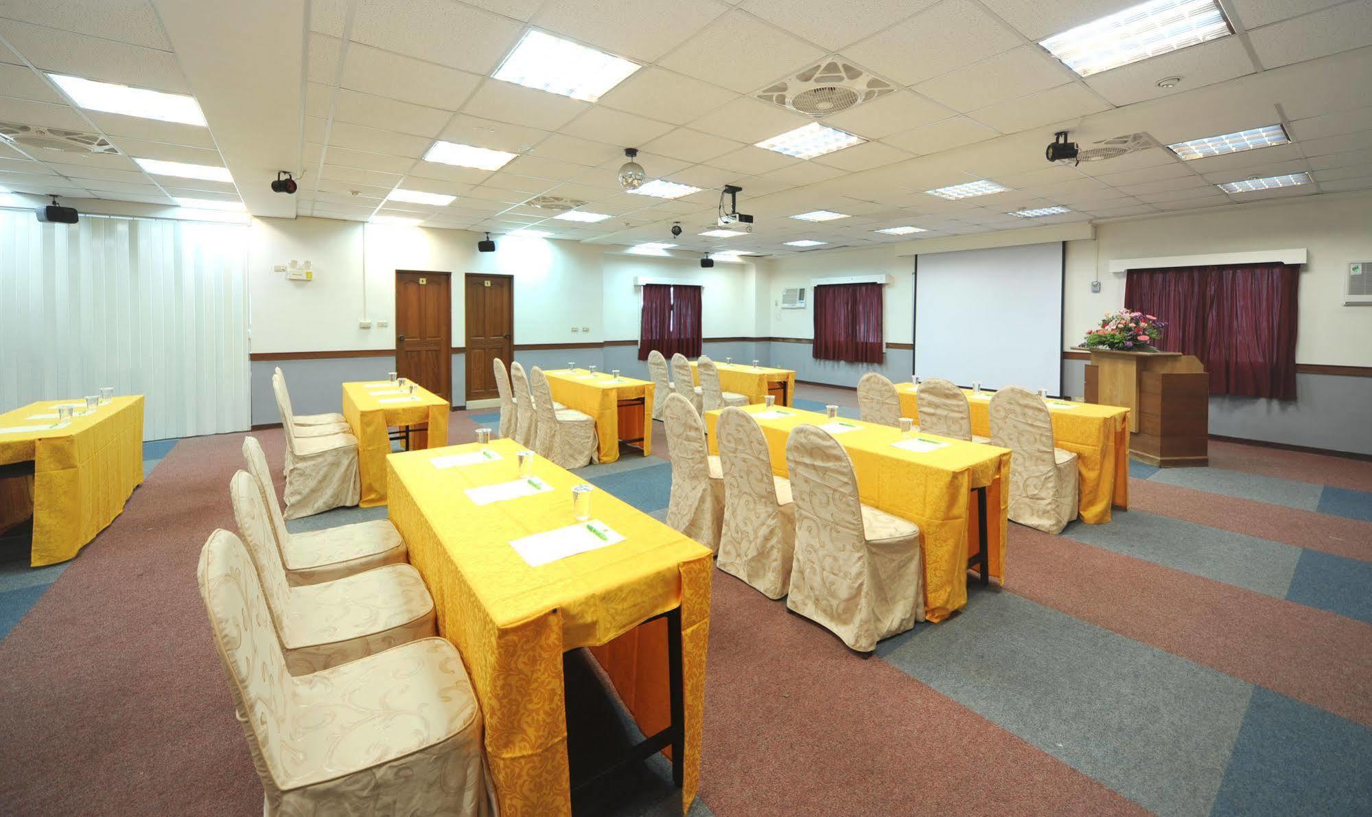 Kenting Holiday Hotel Heng-ch'un Екстериор снимка